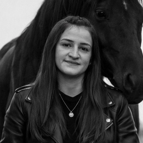 zeynepozbey.00